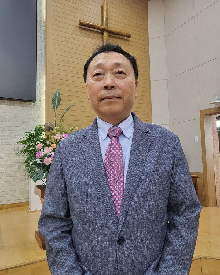 박철홍